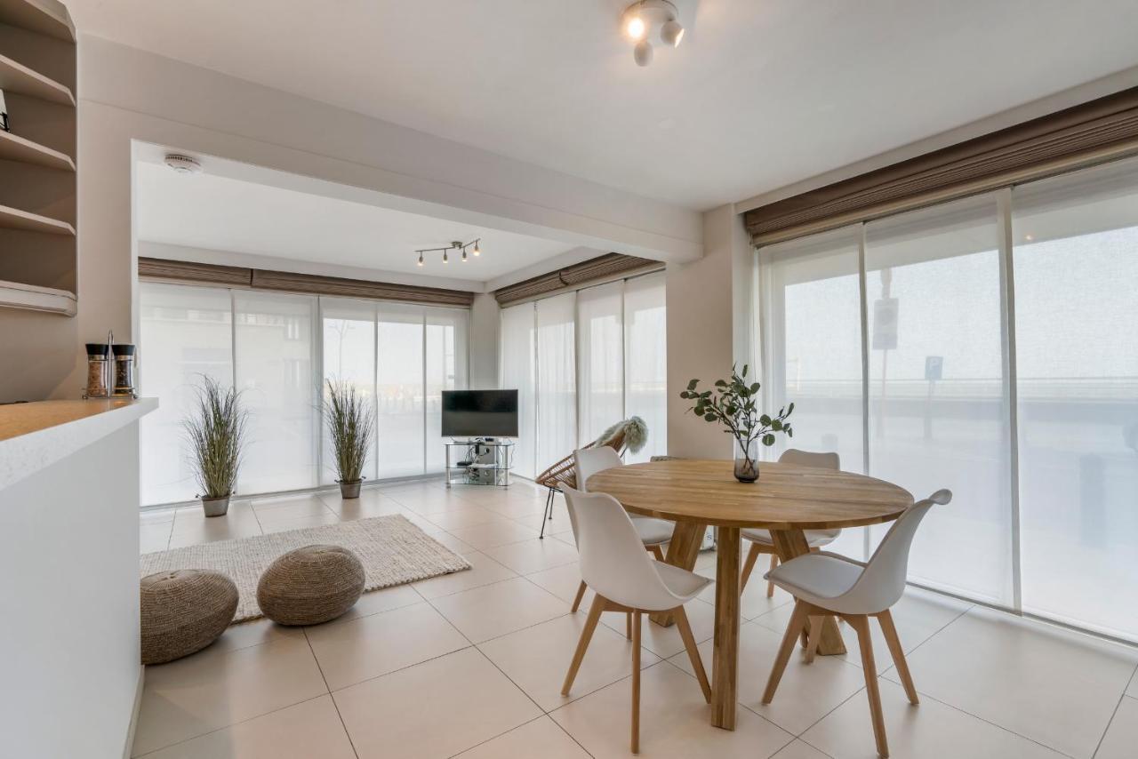 Gelijkvloers Zeedijk - Lichtrijk En Modern Appartement